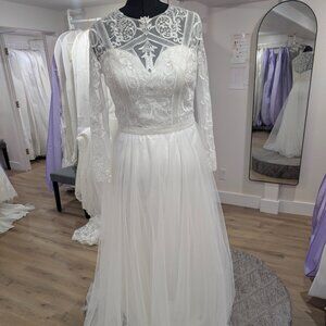 Private Label Boho Wedding Dress Size 18